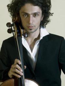 Ian Maksin
